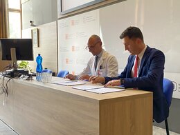 ÚSPECHY ZAMESTNANCOV A ŠTUDENTOV:  Nadviazanie spolupráce a podpísanie memoranda s Univerzitnou nemocnicou v Bratislave